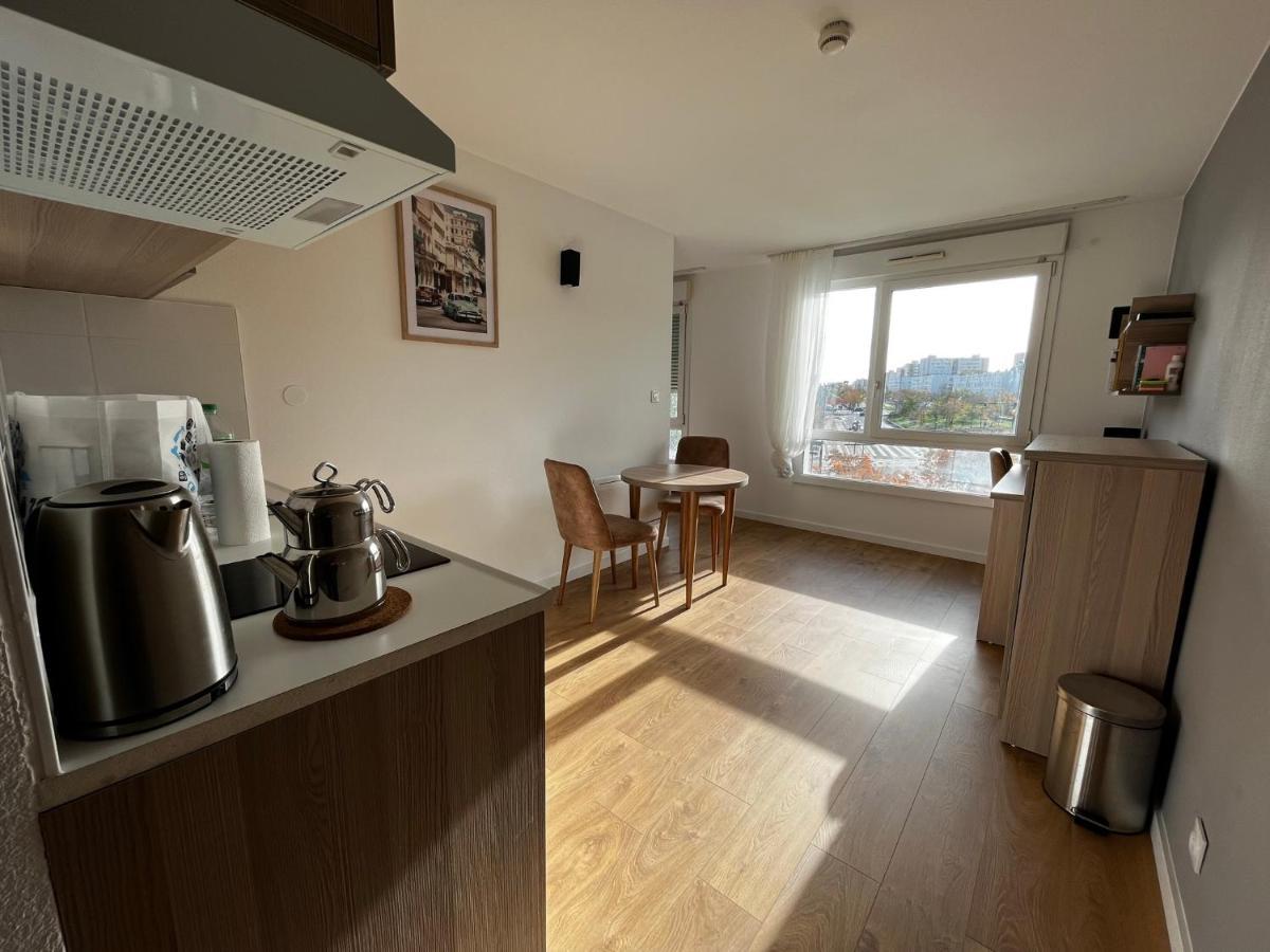 Kosy Appart'Hotels - La Maison Des Chercheurs Vandoeuvre-les-Nancy Ngoại thất bức ảnh