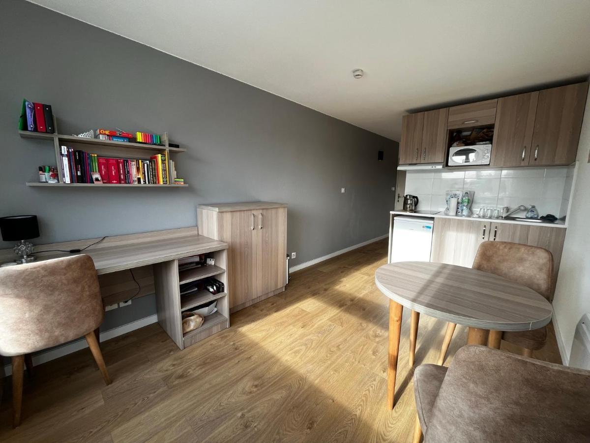 Kosy Appart'Hotels - La Maison Des Chercheurs Vandoeuvre-les-Nancy Ngoại thất bức ảnh