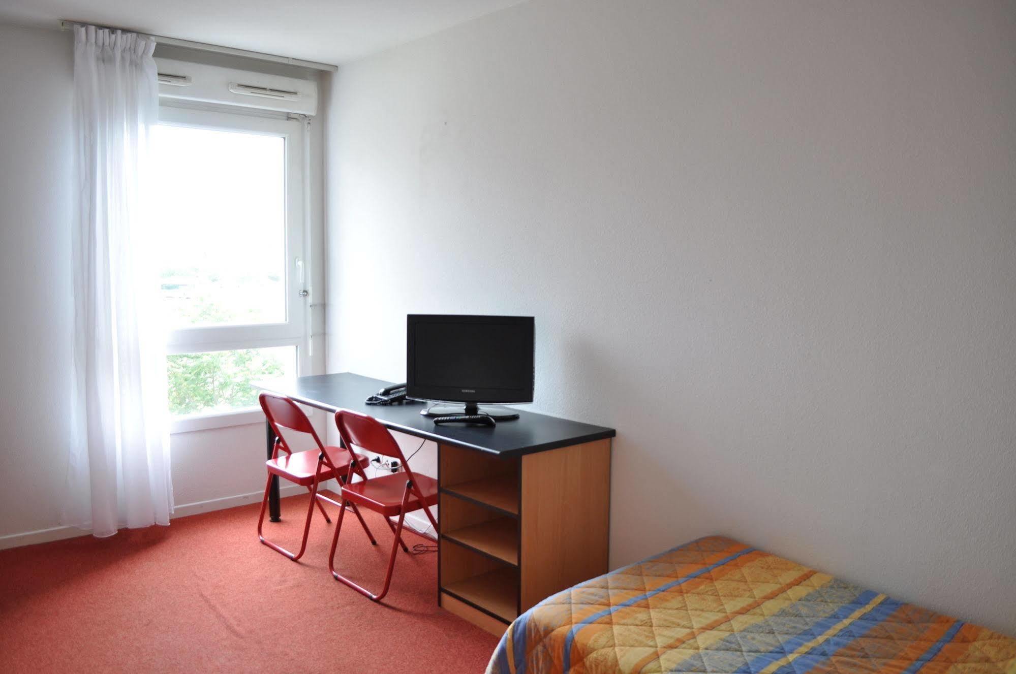 Kosy Appart'Hotels - La Maison Des Chercheurs Vandoeuvre-les-Nancy Ngoại thất bức ảnh